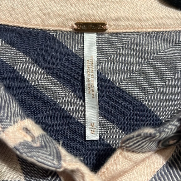 Free People Oversized Pink Flannel - Picture 2 of 5